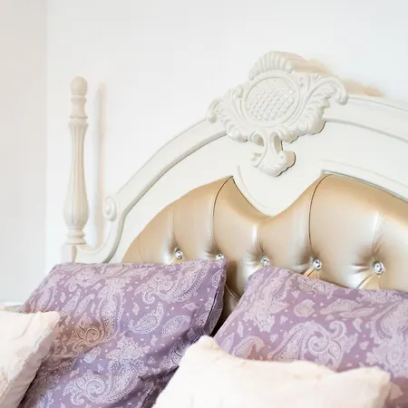 Everluck Mesto Loket