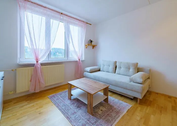 Lägenhet Everluck Mesto Loket