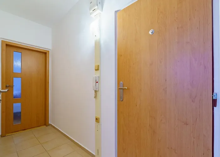 Lägenhet Everluck Mesto Loket